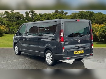 Used Renault Trafic 2024 for sale - 76921209: Photo
