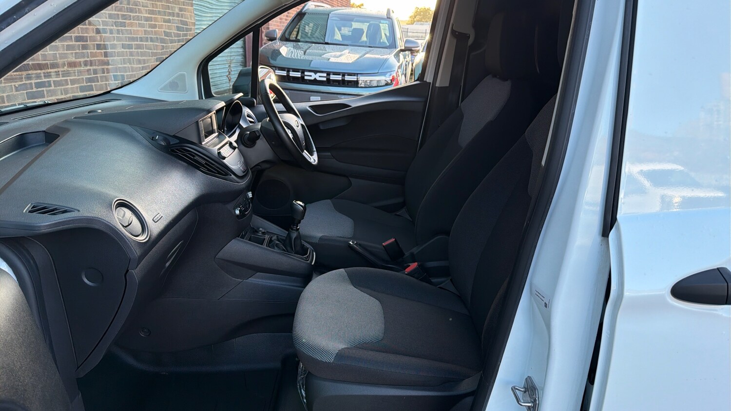 Used Ford Transit Courier 2022 for sale - 76287133: Photo 13