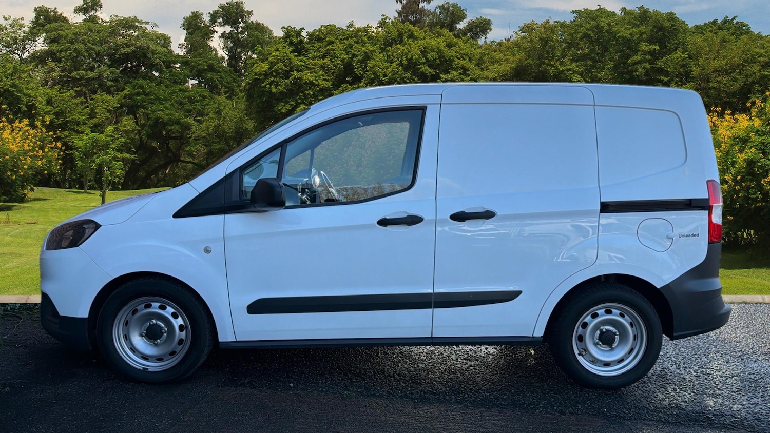 Used Ford Transit Courier 2022 for sale - 76287133: Photo 4