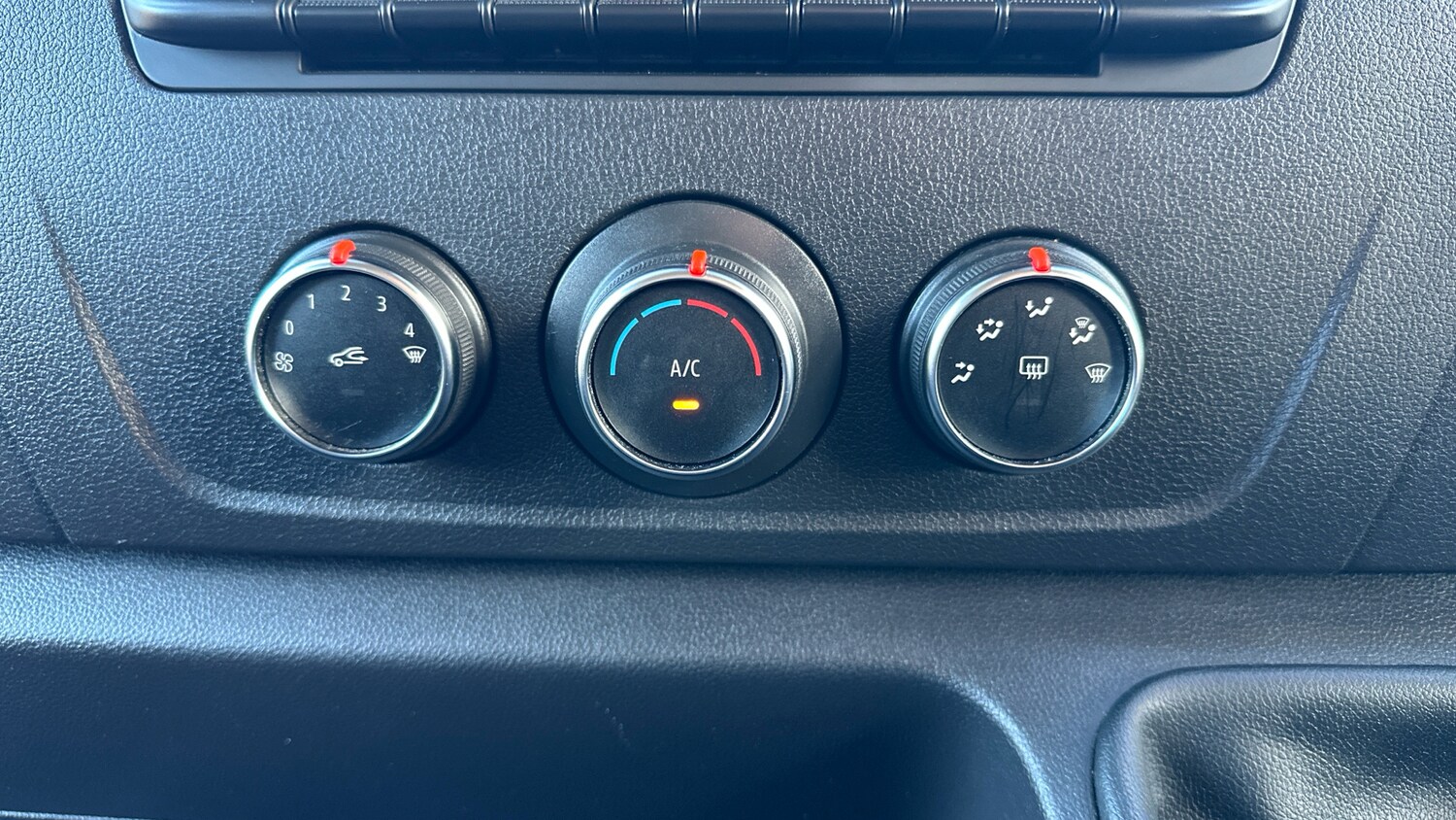 Used Renault Master 2023 for sale - 76821478: Photo 32