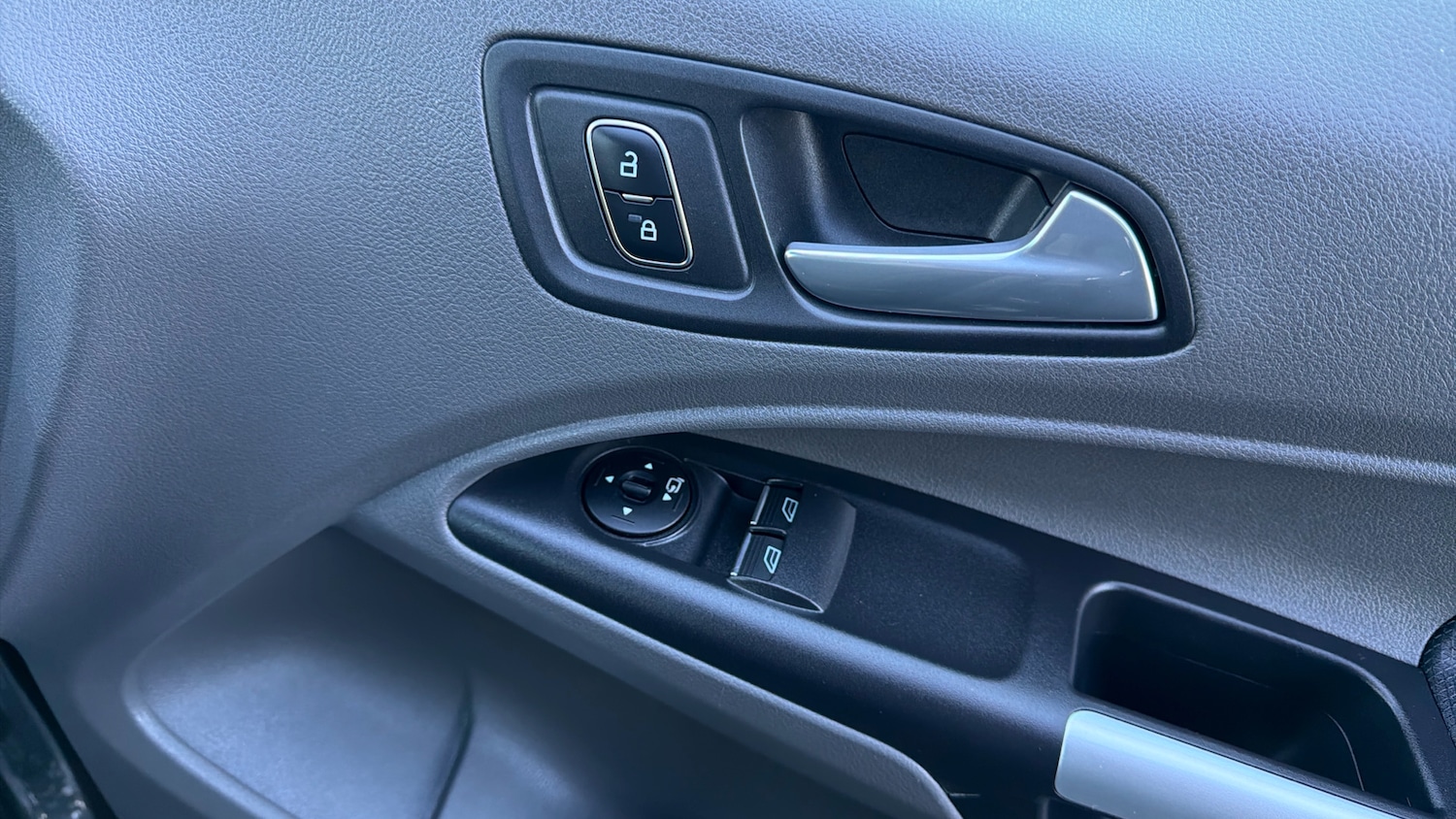 Used Ford Transit Connect 2024 for sale - 77103340: Photo 28