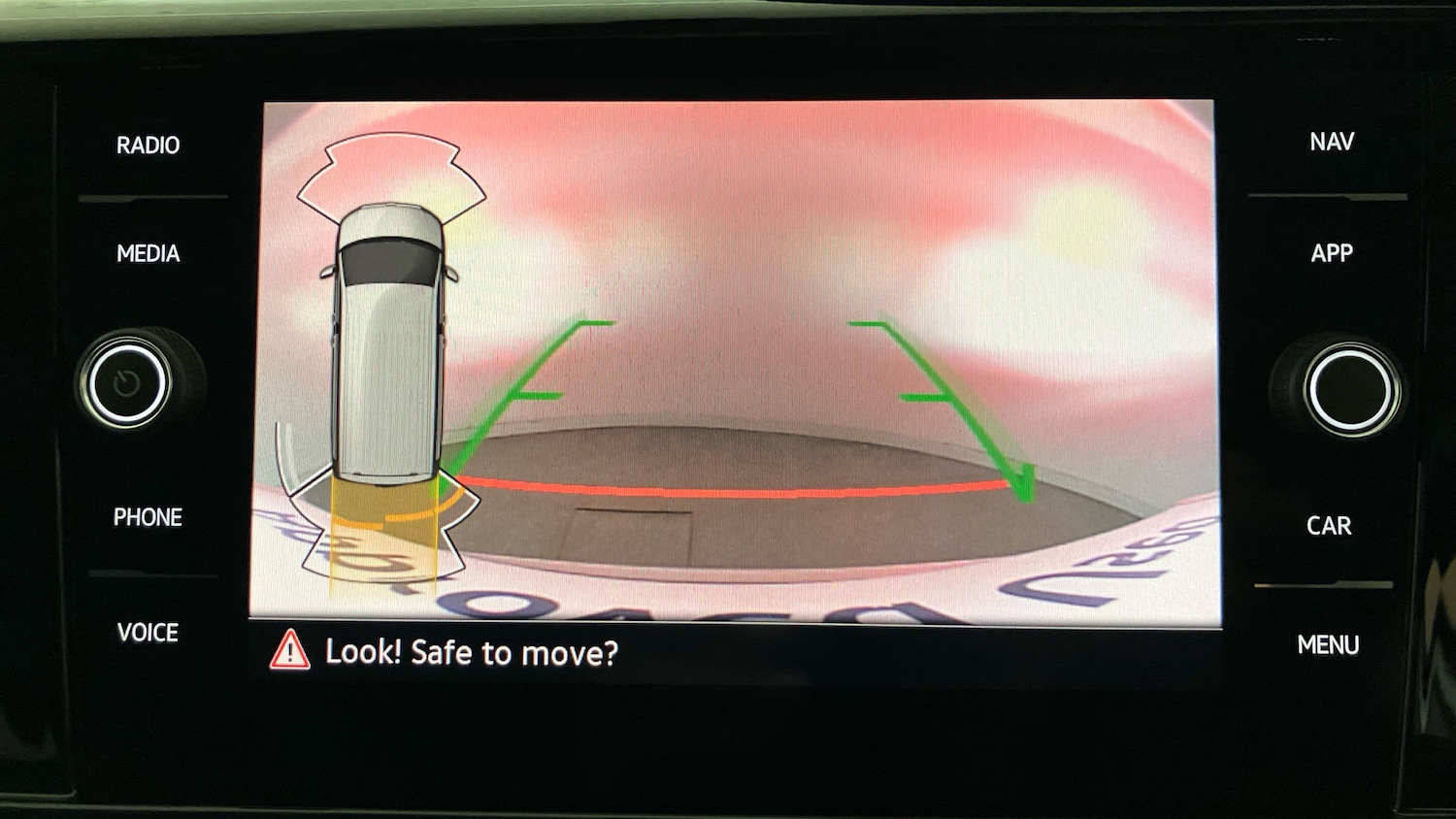 Used Volkswagen Caravelle 2020 for sale - 76602231: Photo 21