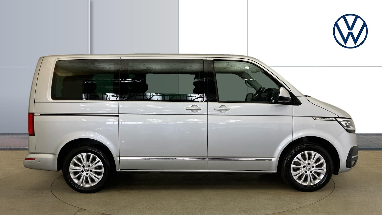 Used Volkswagen Caravelle 2020 for sale - 76602231: Photo 4