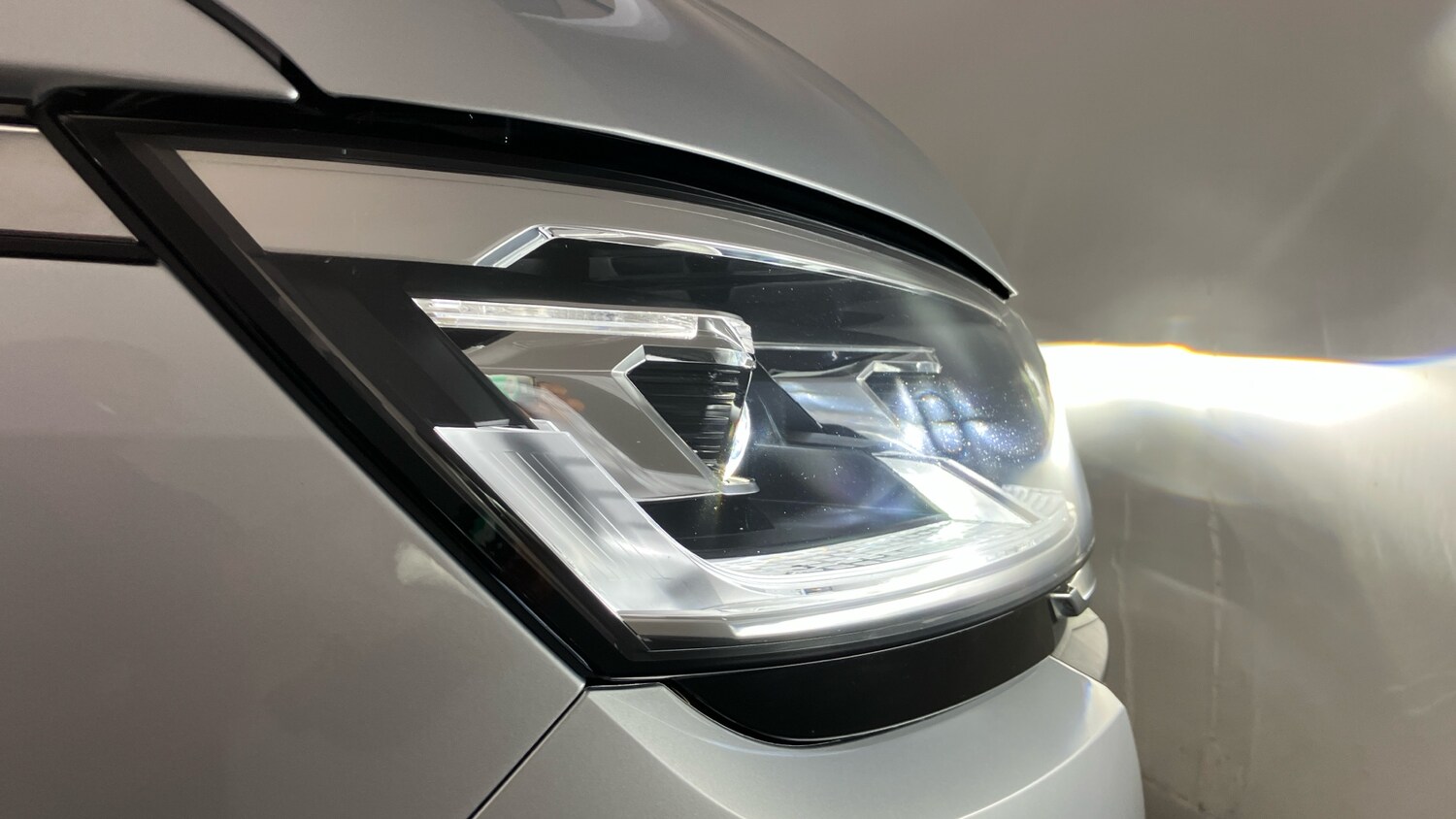 Used Volkswagen Caravelle 2020 for sale - 76602231: Photo 41