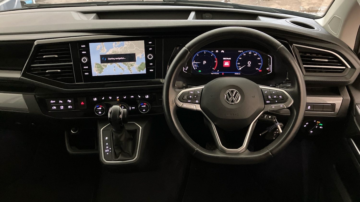 Used Volkswagen Caravelle 2020 for sale - 76602231: Photo 9