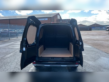 Used Nissan Other 2023 for sale - 75620885: Photo