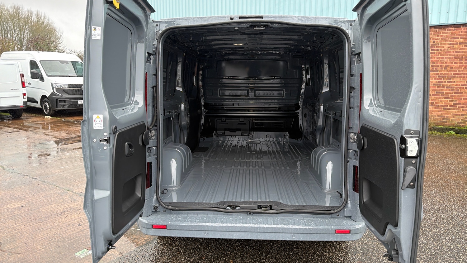 Used Renault Trafic 2025 for sale - 77282923: Photo 12