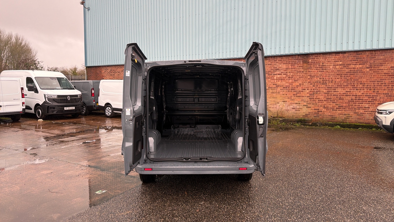 Used Renault Trafic 2025 for sale - 77282923: Photo 3