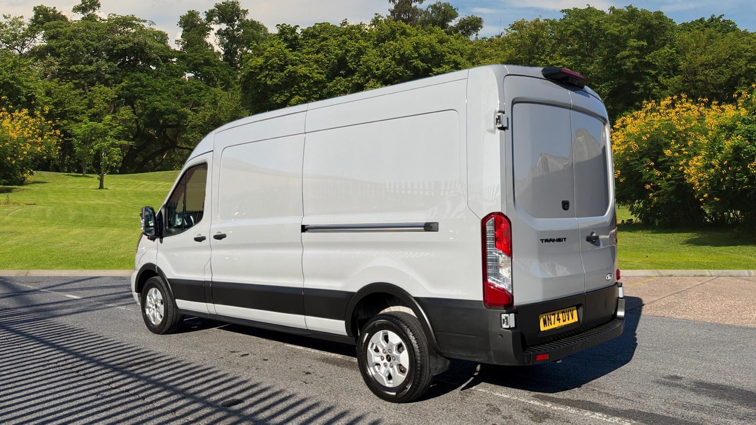 Used Ford Transit 2024 for sale - 76480176: Photo 2