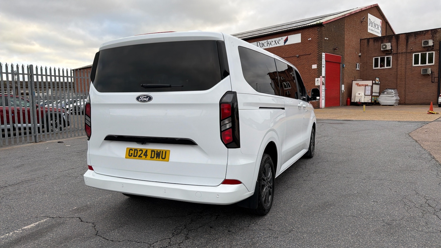 Used Ford Tourneo Custom 2024 for sale - 76101238: Photo 34