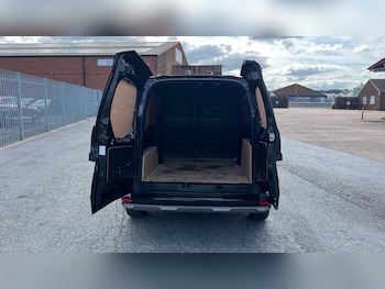 Used Nissan Other 2023 for sale - 75502169: Photo