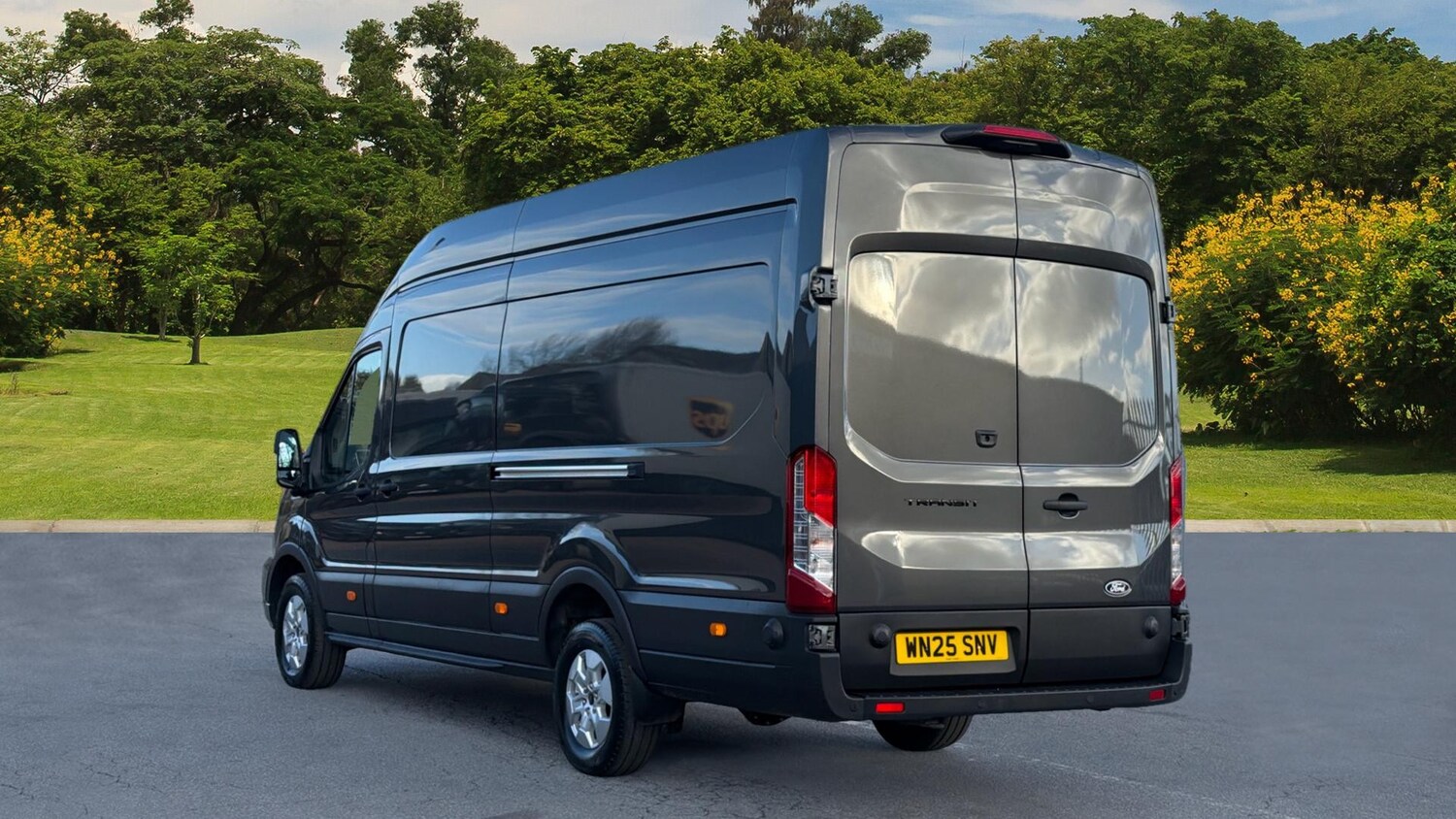 Used Ford Transit 2025 for sale - 76541716: Photo 2