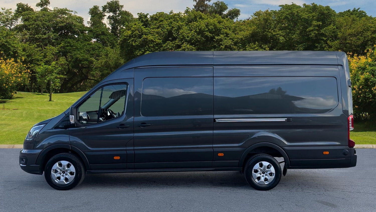 Used Ford Transit 2025 for sale - 76541716: Photo 4