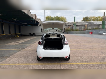 Used Renault Zoe 2021 for sale - 75960165: Photo