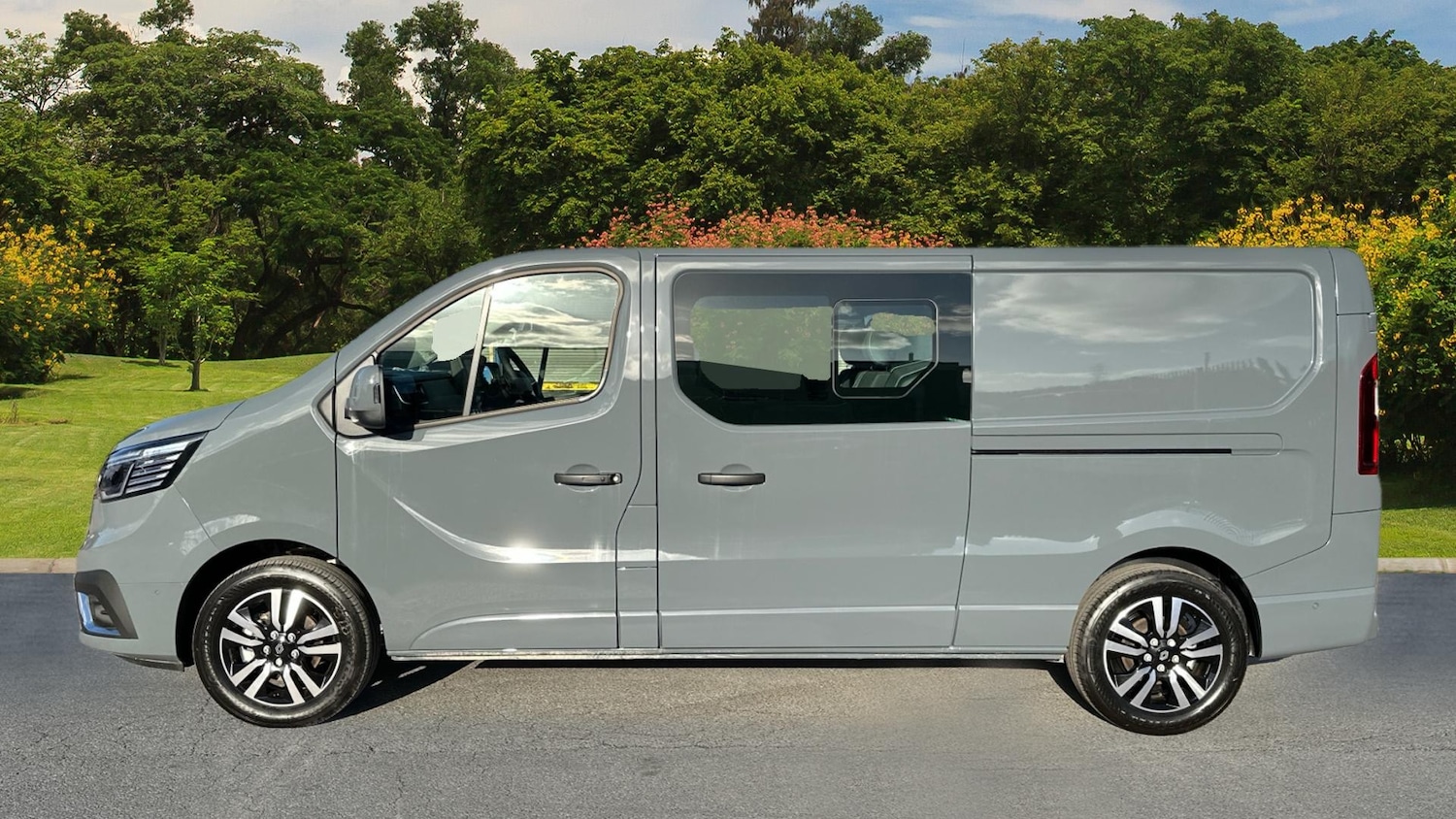 Used Renault Trafic 2025 for sale - 76508047: Photo 4