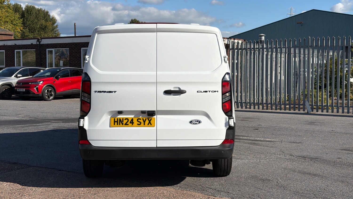 Used Ford Transit Custom 2024 for sale - 76076222: Photo 11