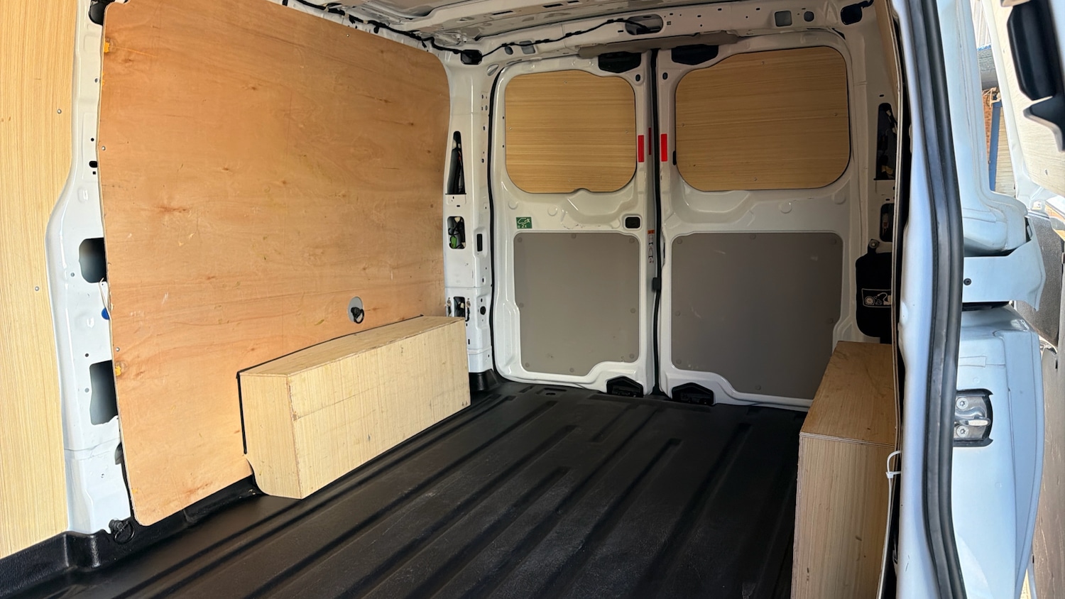 Used Ford Transit Custom 2024 for sale - 76076222: Photo 14
