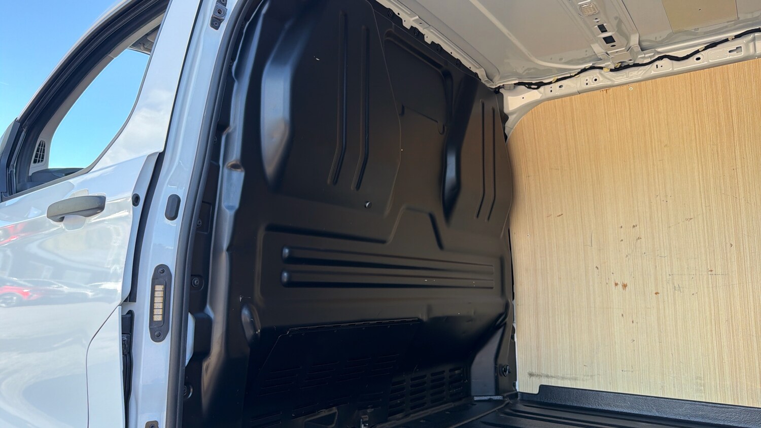 Used Ford Transit Custom 2024 for sale - 76076222: Photo 18