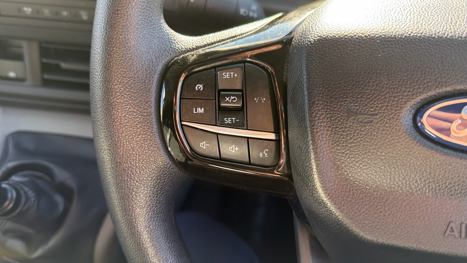 Used Ford Transit Custom 2024 for sale - 76076222: Photo 26