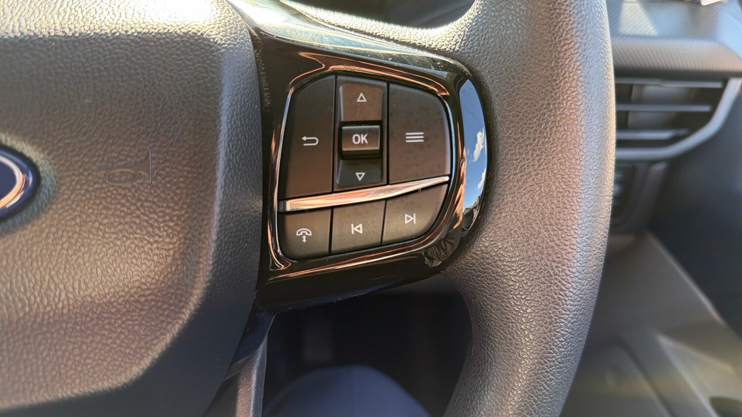 Used Ford Transit Custom 2024 for sale - 76076222: Photo 27