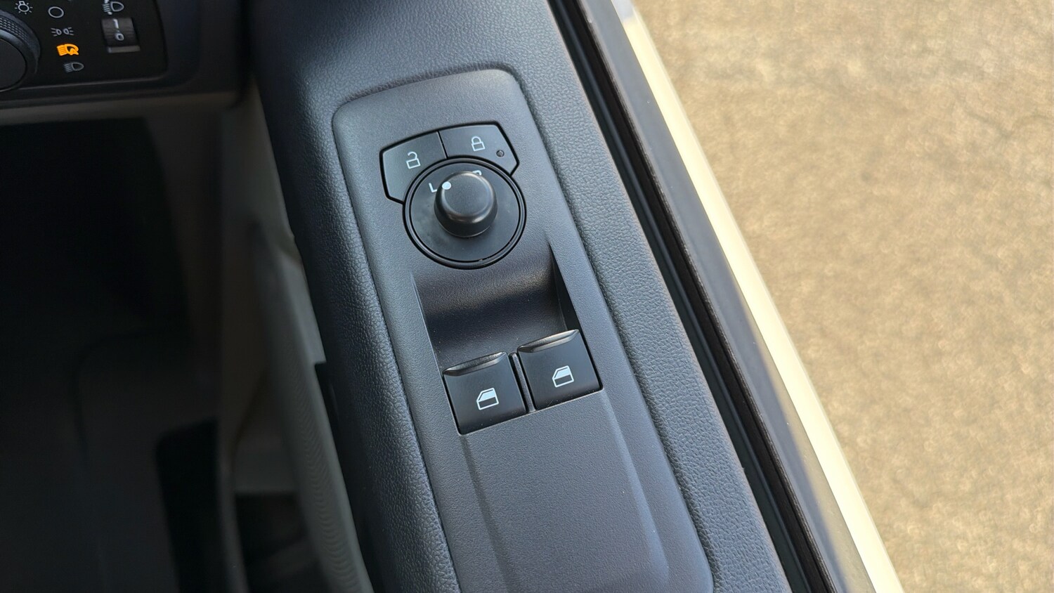 Used Ford Transit Custom 2024 for sale - 76076222: Photo 29