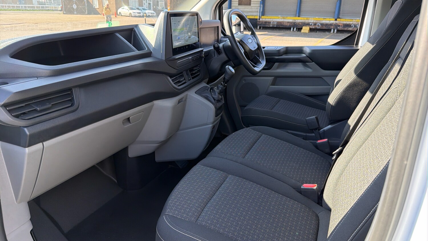 Used Ford Transit Custom 2024 for sale - 76076222: Photo 41