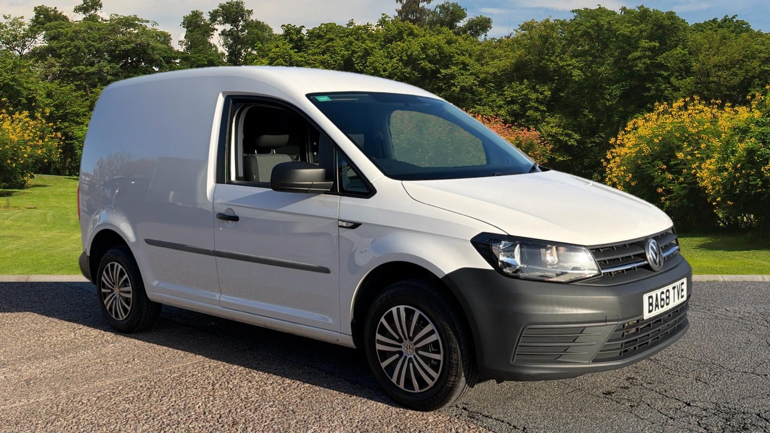 Used Volkswagen Caddy 2019 for sale - 76346807: Photo 1