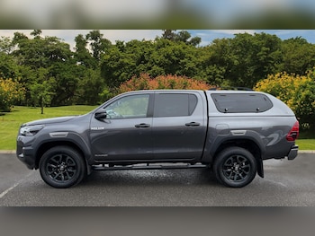 Used Toyota Hilux 2024 for sale - 78858468: Photo