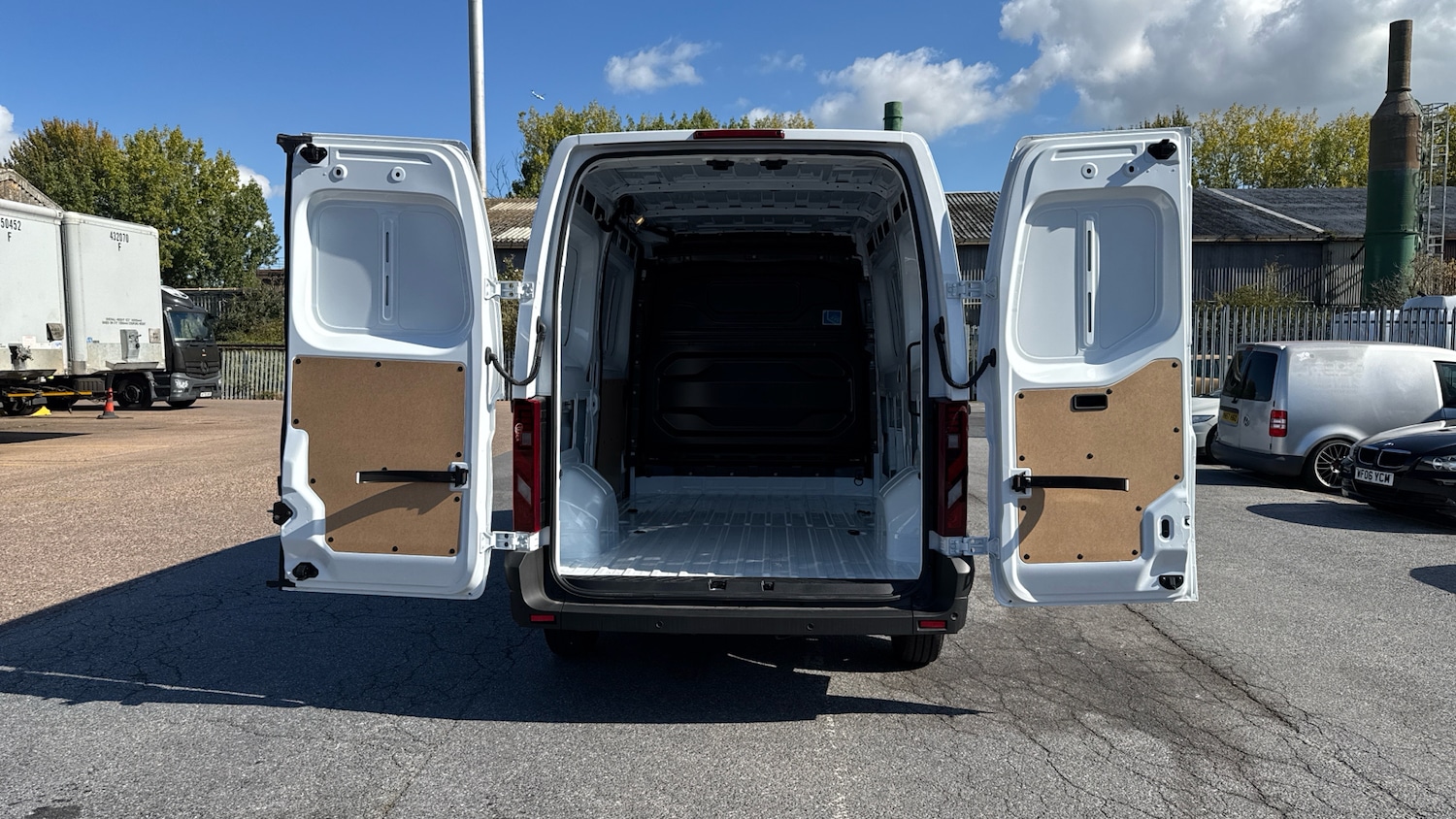 Vehicle 44
