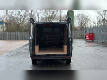 Used Renault Trafic 2025 for sale - 77151083: Photo