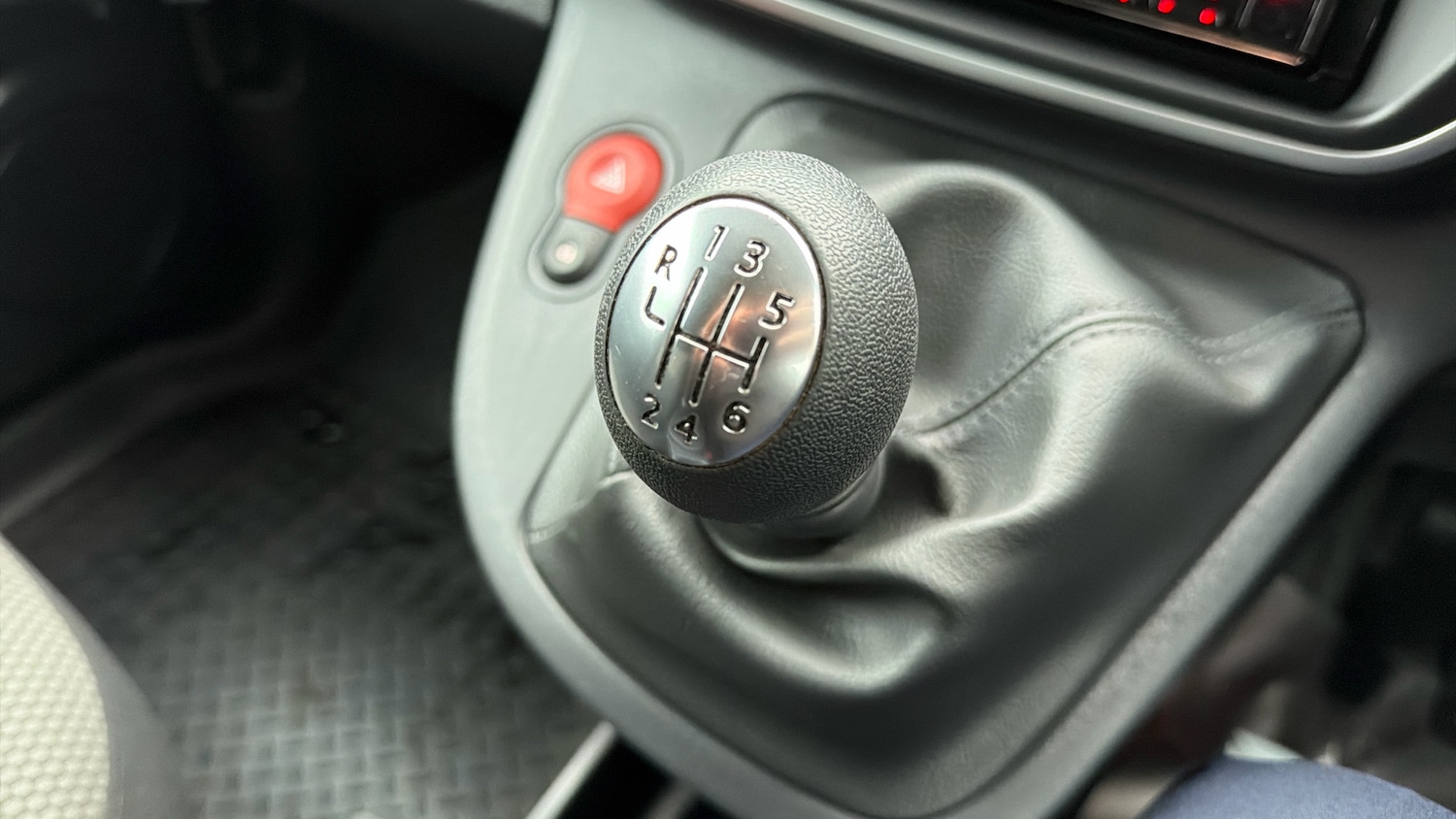 Used Renault Kangoo 2021 for sale - 76508094: Photo 28