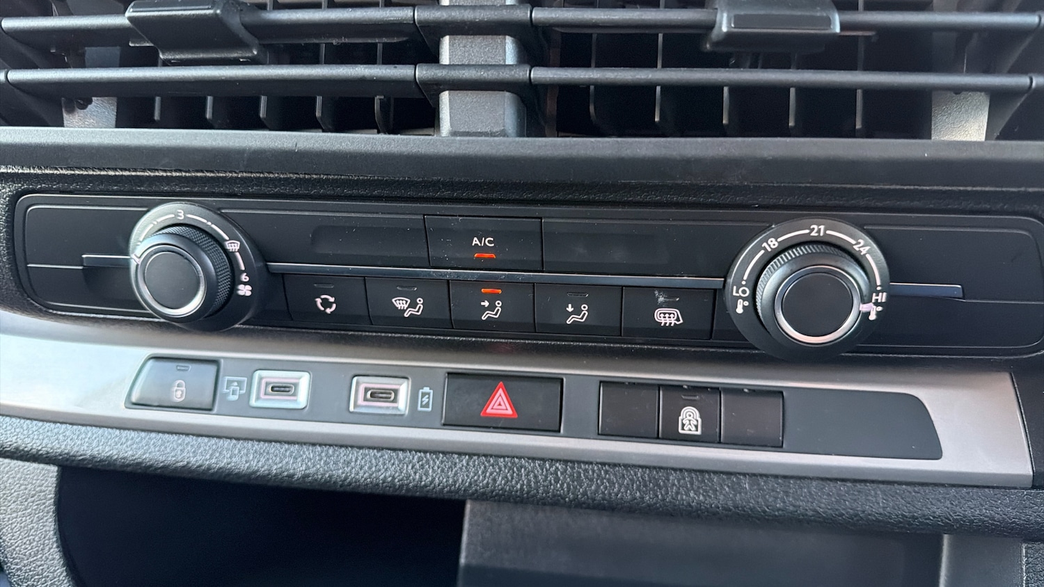 Used Citroen Dispatch 2024 for sale - 76921211: Photo 21