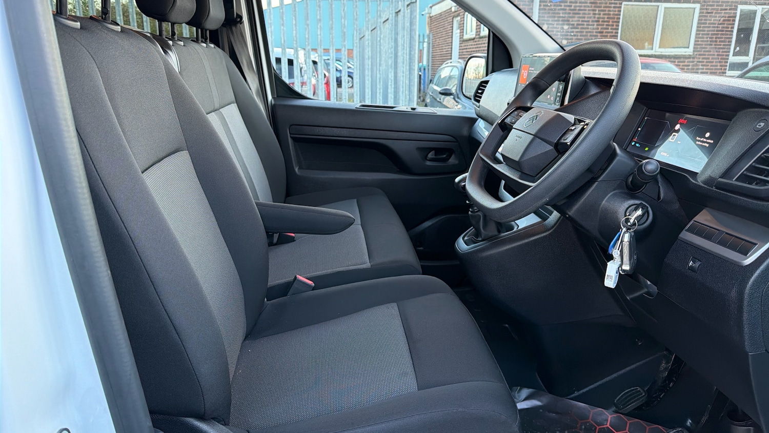 Used Citroen Dispatch 2024 for sale - 76921211: Photo 34