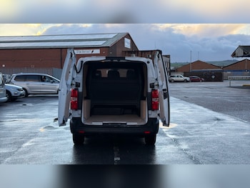 Used Citroen Dispatch 2024 for sale - 76921211: Photo