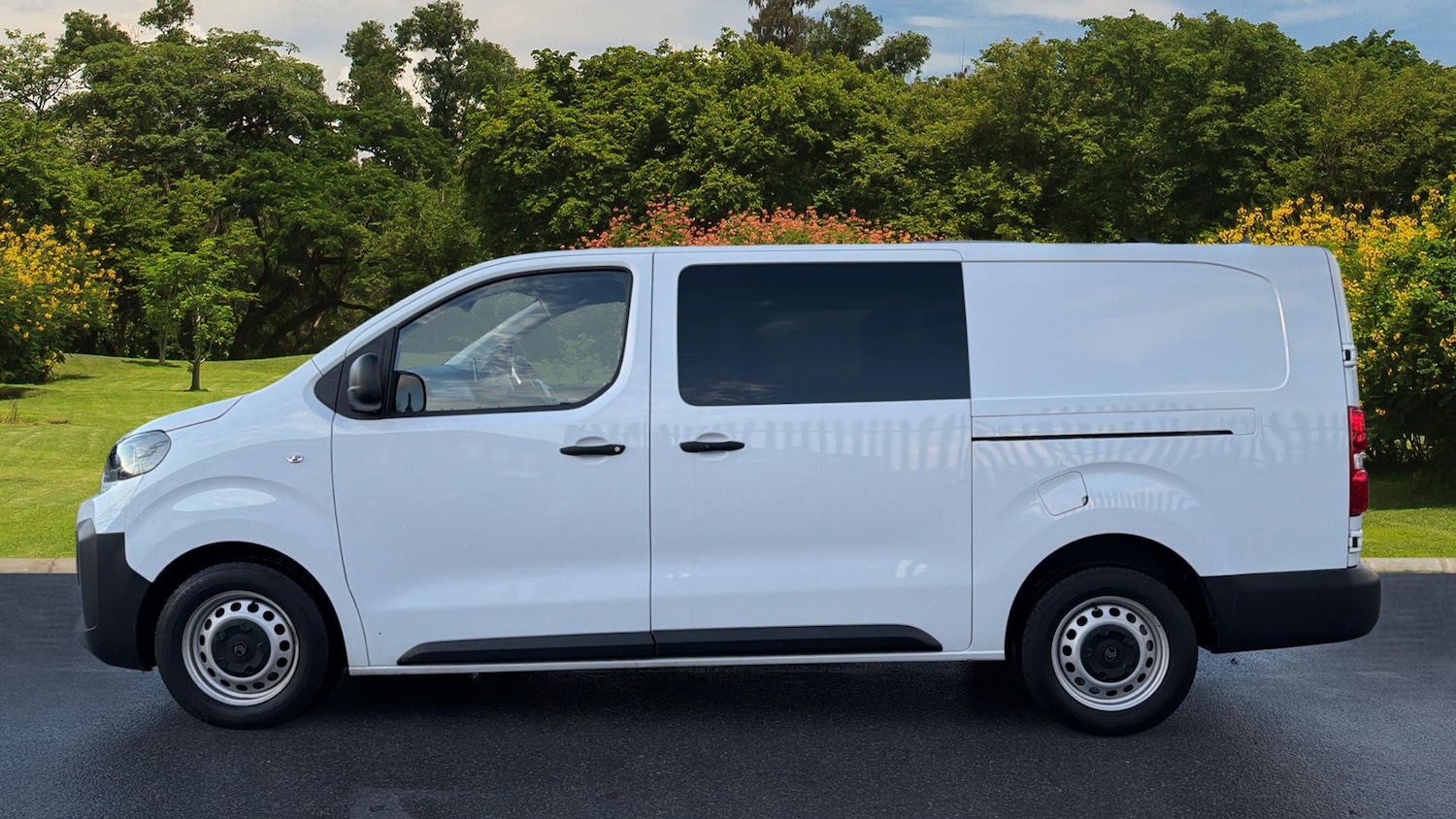 Used Citroen Dispatch 2024 for sale - 76921211: Photo 4