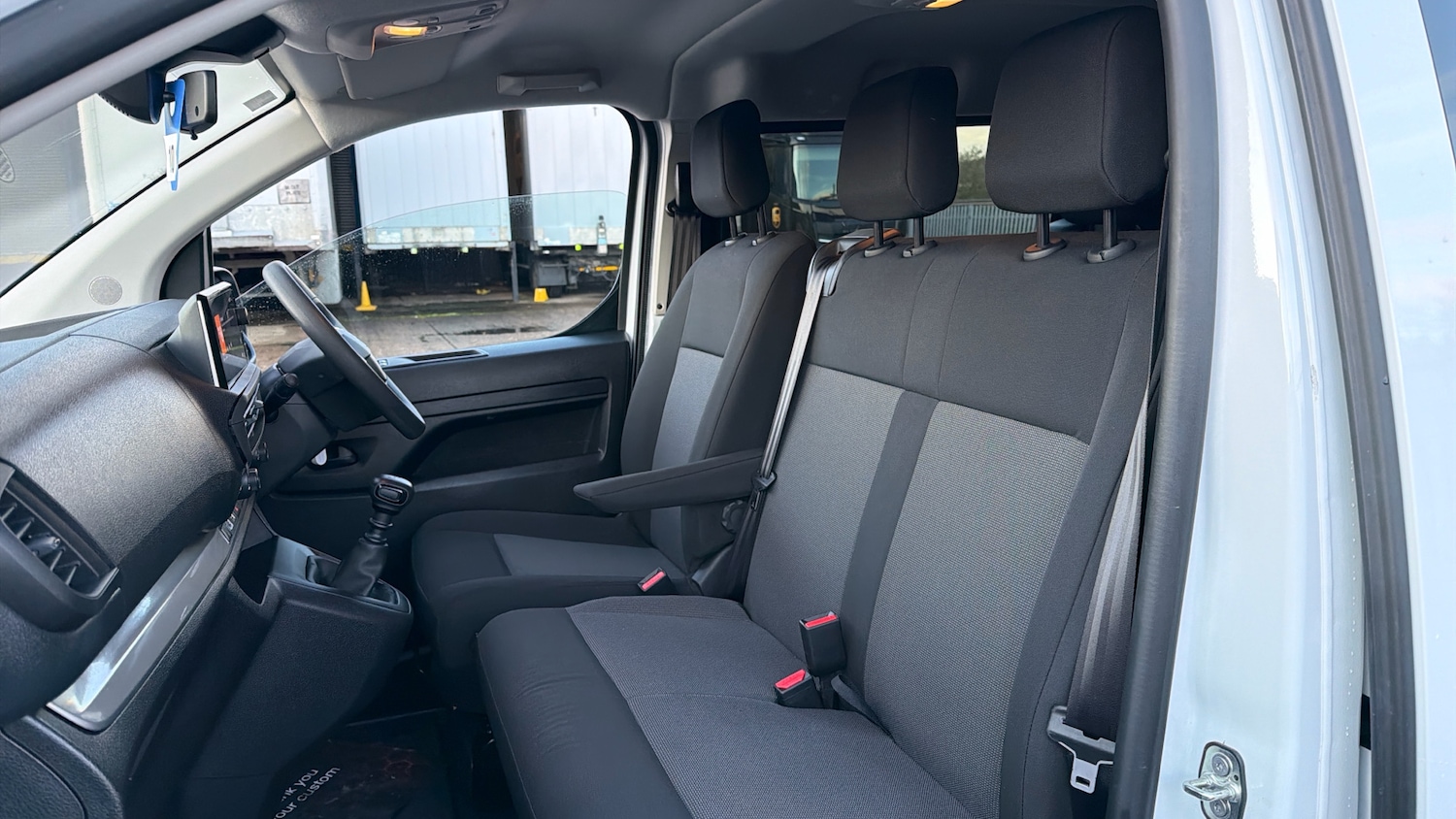 Used Citroen Dispatch 2024 for sale - 76921211: Photo 40