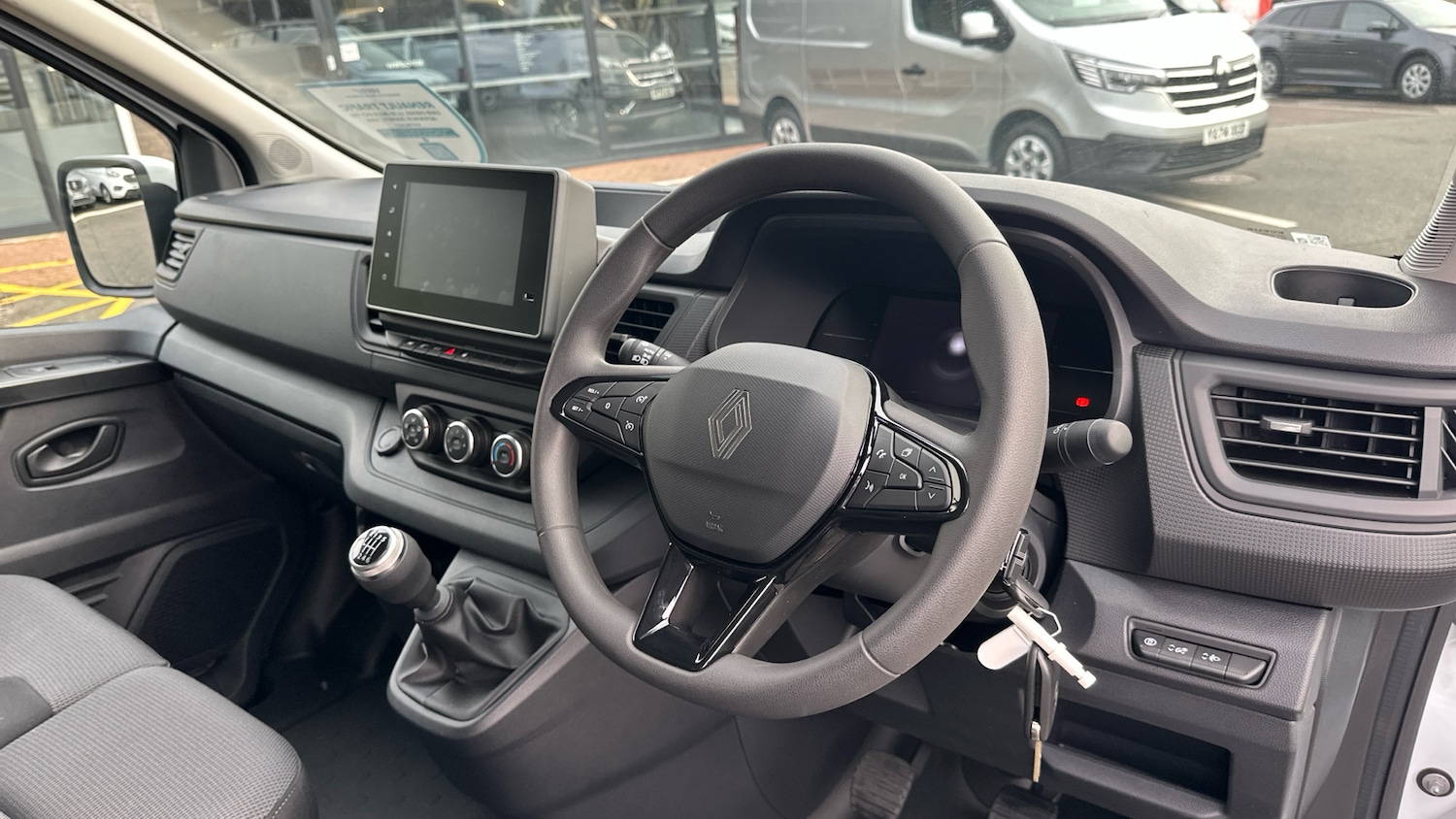 Used Renault Trafic 2025 for sale - 76508061: Photo 16