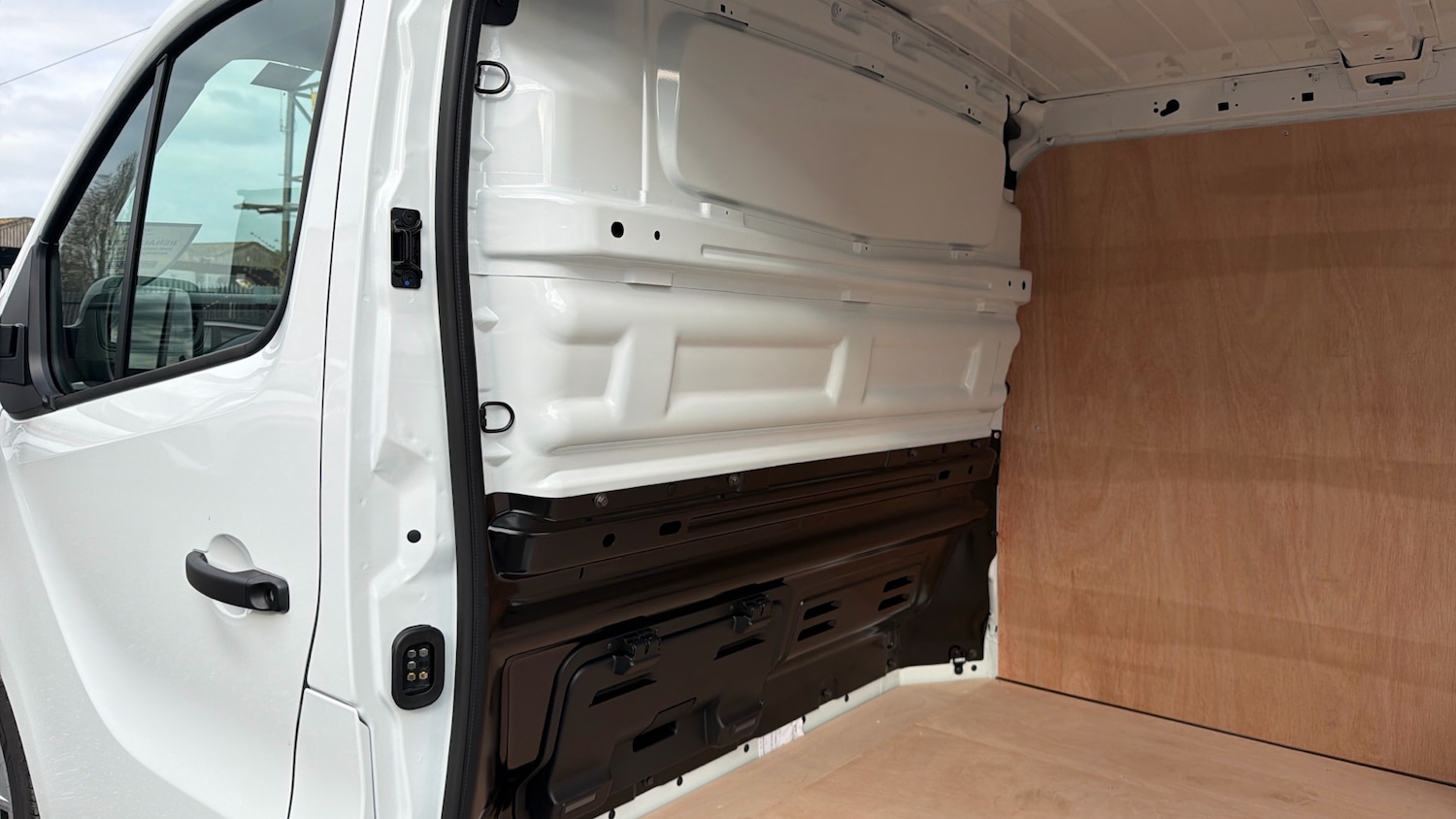 Used Renault Trafic 2025 for sale - 77461557: Photo 18