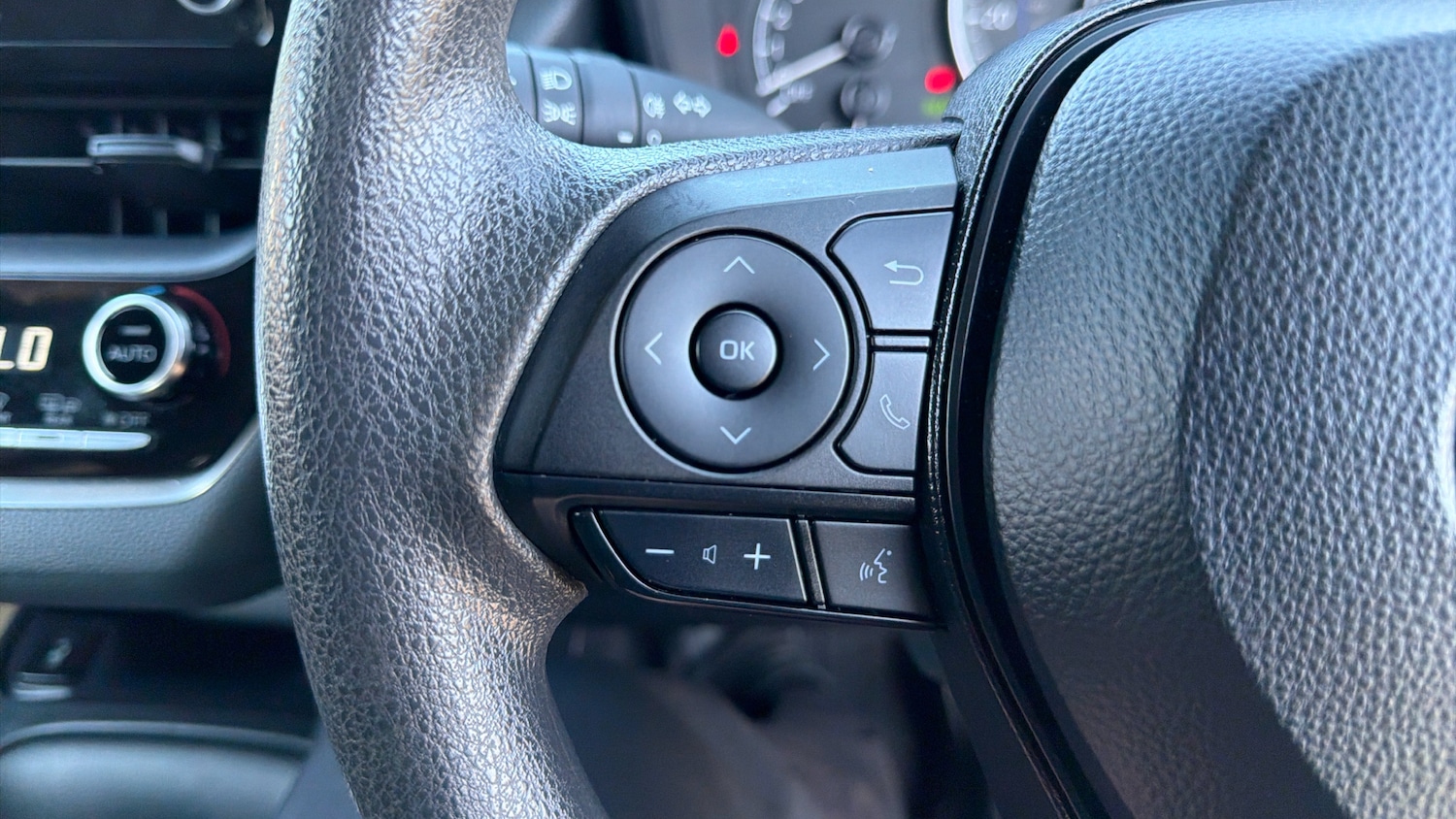 Used Toyota Corolla 2022 for sale - 77963077: Photo 29