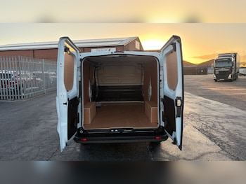 Used Renault Trafic 2024 for sale - 76384905: Photo