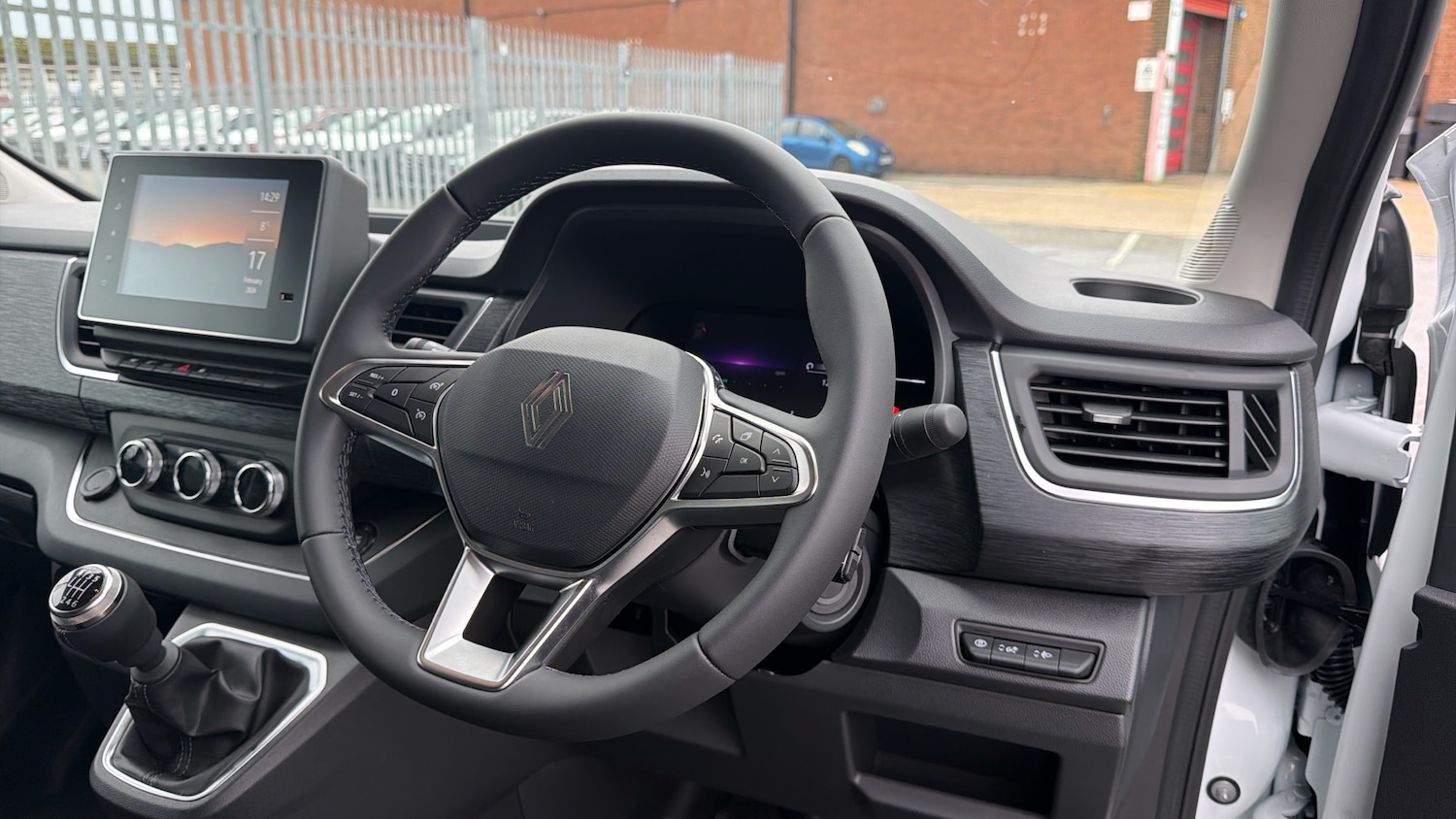 Used Renault Trafic 2025 for sale - 77461551: Photo 16