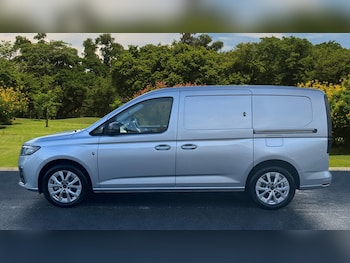 Used Ford Transit Connect 2024 for sale - 77026014: Photo