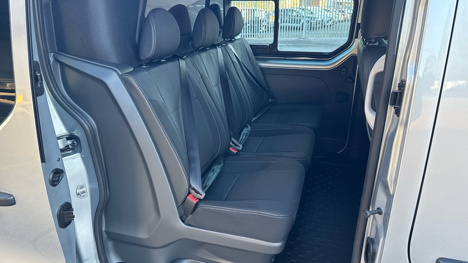 Used Renault Trafic 2025 for sale - 76508048: Photo 37