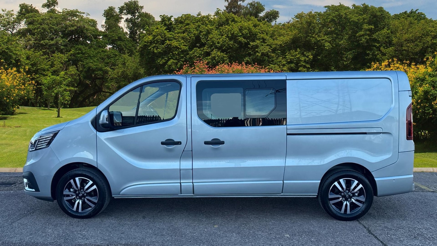 Used Renault Trafic 2025 for sale - 76508048: Photo 4