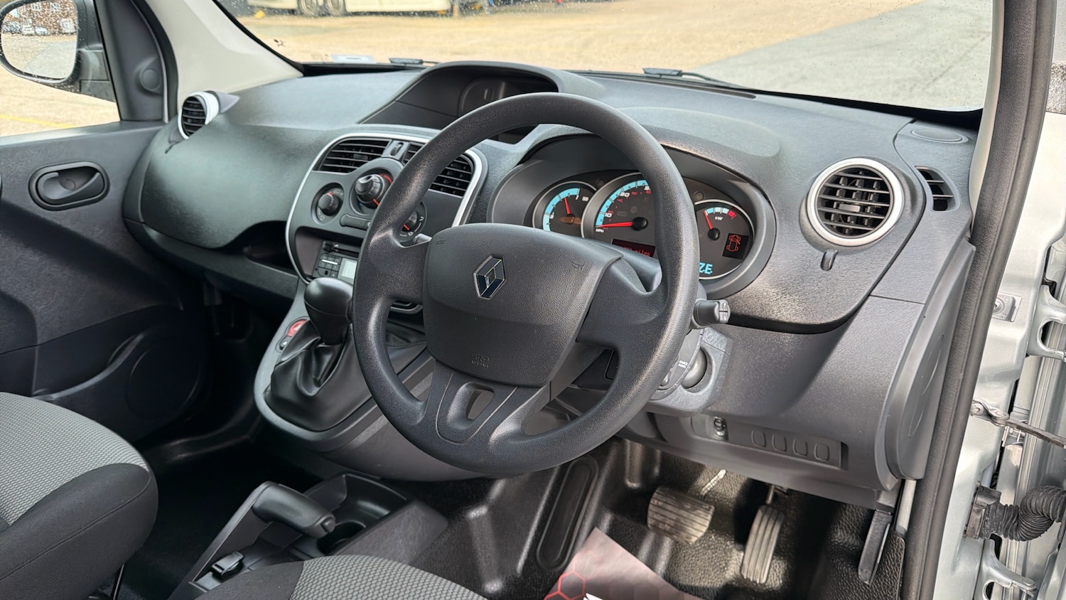 Used Renault Kangoo 2020 for sale - 76580654: Photo 16