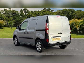 Used Renault Kangoo 2020 for sale - 76580654: Photo