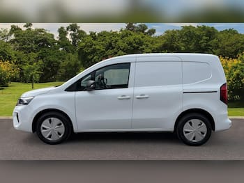 Used Nissan Other 2023 for sale - 79668558: Photo