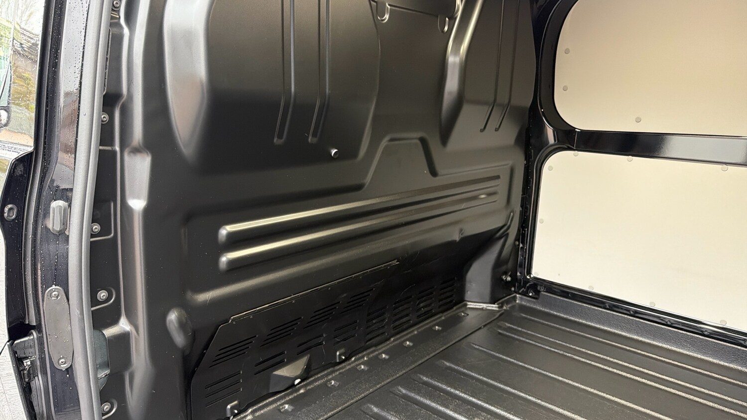 Used Ford Transit Custom 2025 for sale - 76568367: Photo 44