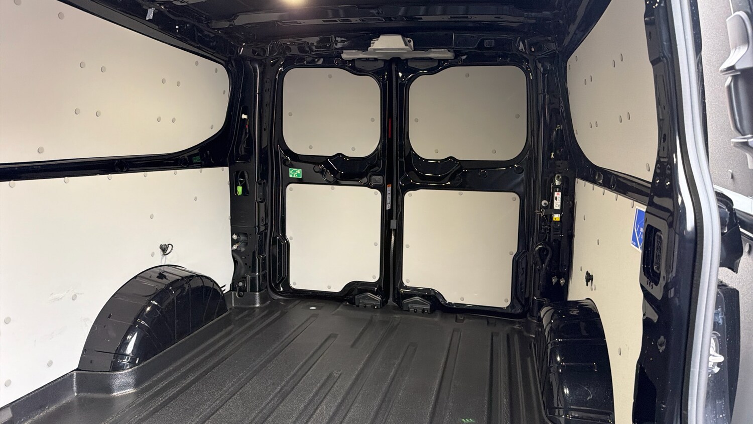 Used Ford Transit Custom 2025 for sale - 76568367: Photo 45