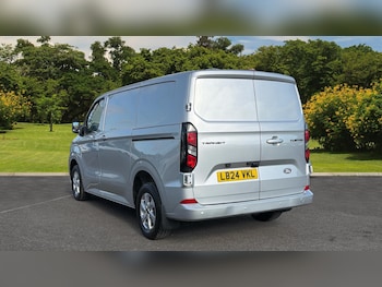 Used Ford Transit Custom 2024 for sale - 76076223: Photo